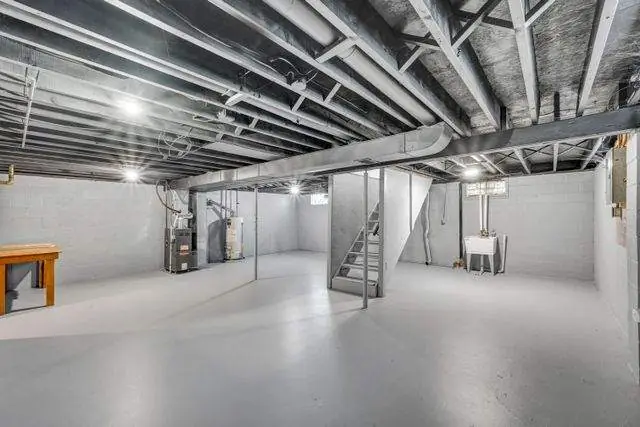 Finished basement in Yukon