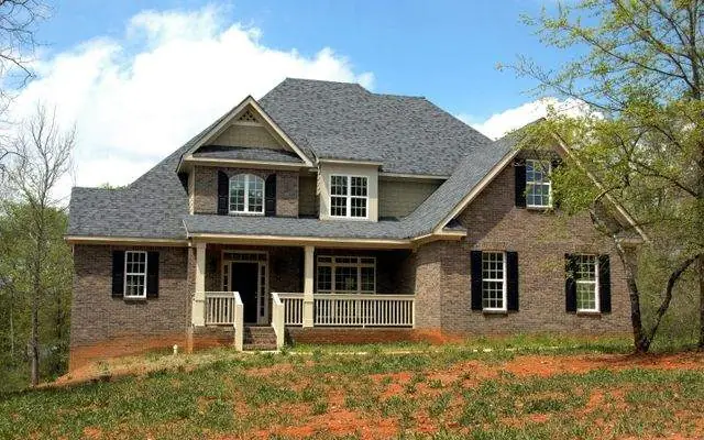 Finished roof from the street